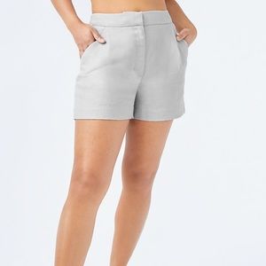 Wilfred Fable Linen Short in Pearl Grey